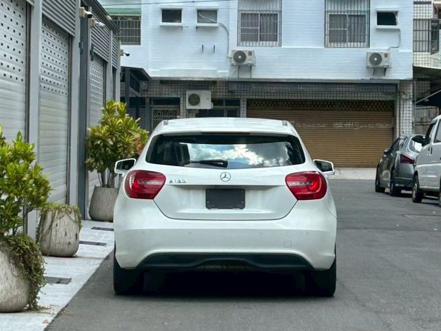 車輛整備中，歡迎預約賞車~  第4張相片