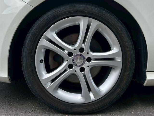 車輛整備中，歡迎預約賞車~  第13張相片