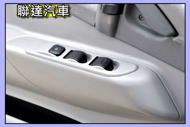 四期 / 堅達 / 升降尾門 / 柴油車  第12張相片