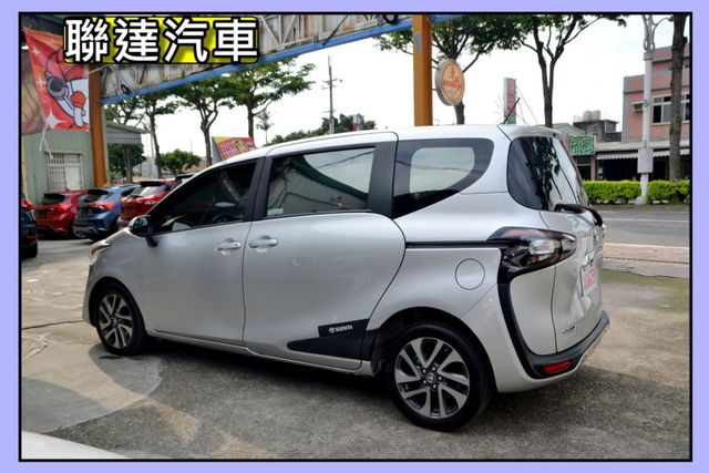 2017 Toyota Sienta 7人座豪華＋電動側滑門/倒車影像/衛星導航/中控螢幕  第4張相片