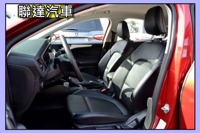 2020 Ford Focus 5D 1.5 Ti-VCT/ CarPlay/倒車影像/僅跑8萬6km  第8張相片
