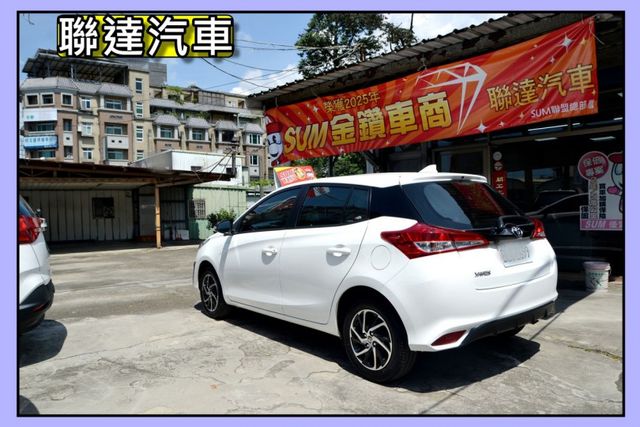 一手車/全車原版件/CarPlay/倒車影像/衛星導航/後座椅可前傾/行車紀錄器  第4張相片