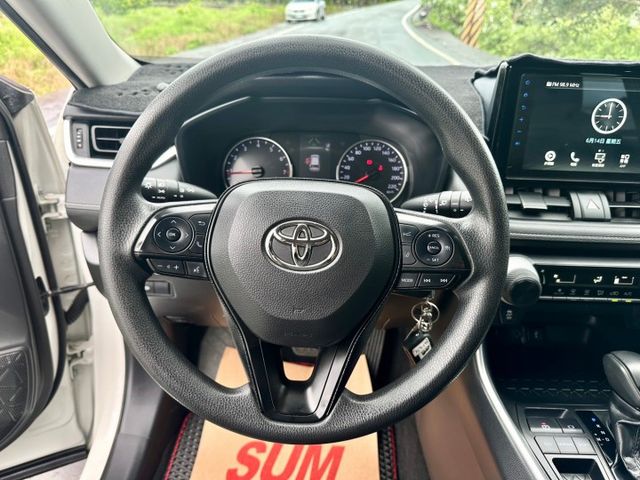 冠鑫汽車全程為您服務~2020年/RAV4 /2000CC 全車原版件  第11張相片