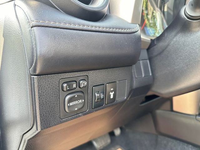 冠鑫汽車全程為您服務~ 2013年RAV4 2500CC  第7張相片