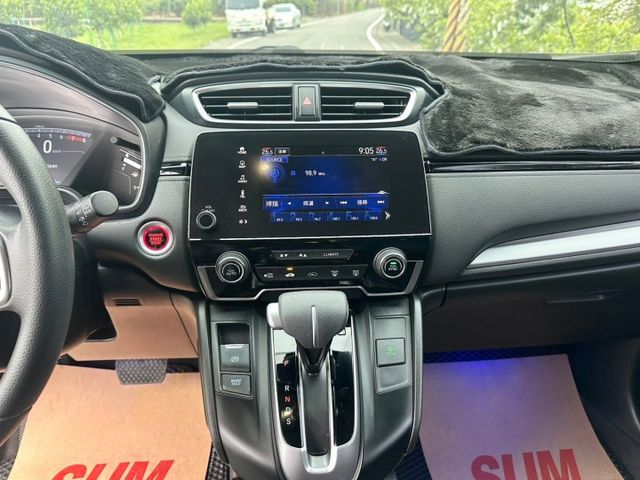 冠鑫汽車全程為您服務～2019年 CRV 1500cc/VTIS/LED/全車原版件  第11張相片