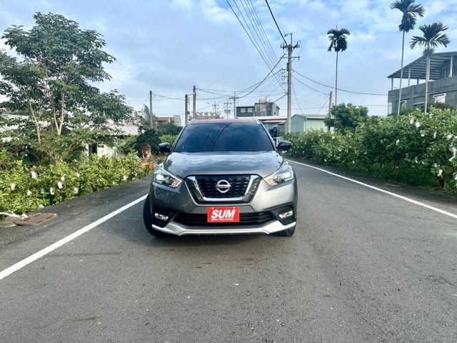 冠鑫汽車全程為您服務～ 2019 年KICKS/1500cc/智行旗艦版/雙色/全車原版件  第2張相片