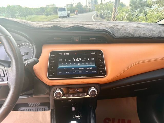 冠鑫汽車全程為您服務～ 2019 年KICKS/1500cc/智行旗艦版/雙色/全車原版件  第11張相片