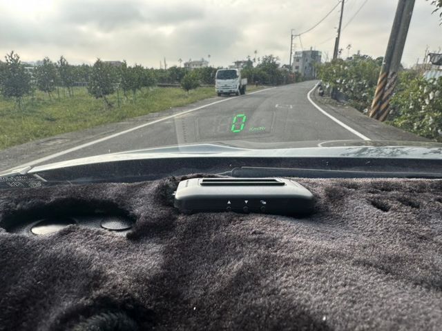 冠鑫汽車全程為您服務～ 2019 年KICKS/1500cc/智行旗艦版/雙色/全車原版件  第14張相片