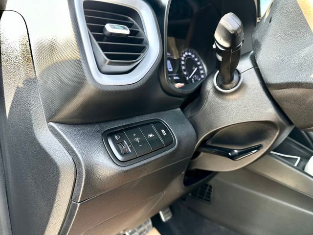 2022年VENUE/1600cc/全車原版件  第8張相片