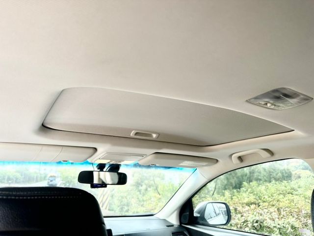 冠鑫汽車全程為您服務～2012年 CRV 2000cc/VTIS版/全車原版件  第7張相片