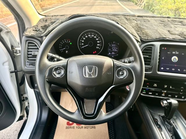 冠鑫汽車全程為您服務～2019年HRV1800cc/VTI-S 全車原版件  第12張相片