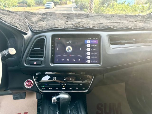 冠鑫汽車全程為您服務～2019年HRV1800cc/VTI-S 全車原版件  第13張相片