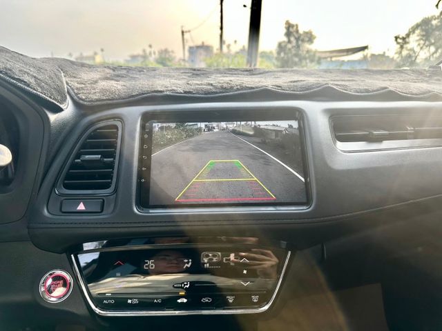 冠鑫汽車全程為您服務～2019年HRV1800cc/VTI-S 全車原版件  第14張相片