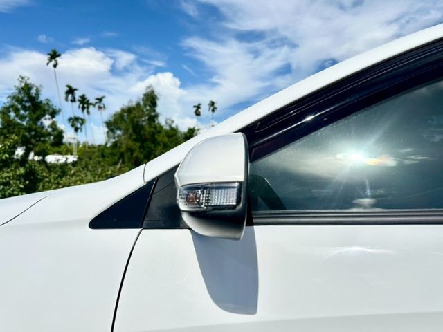 冠鑫汽車全程為您服務～2020年yaris/1500cc/全車原版件  第5張相片