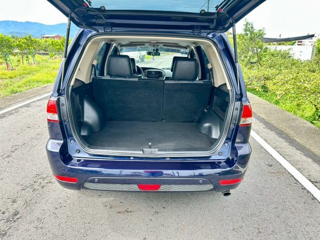 冠鑫汽車全程為您服務 ～2011 年ESCAPE / 2300cc 4WD /全車原版件！  第5張相片