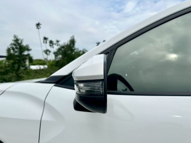 冠鑫汽車全程為您服務～ 2021年 collora cross /1800cc全車原版件  第12張相片
