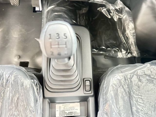 冠鑫汽車全程為您服務～ 2024年/4WD/全車原版件  第6張相片
