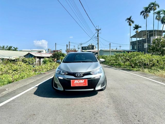 冠鑫汽車全程為您服務～2018年YARIS /1500cc/G版 全車原版件！  第2張相片