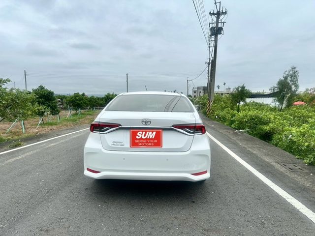 冠鑫汽車全程為您服務～ 2021 ALTIS/1800cc尊爵版  第3張相片