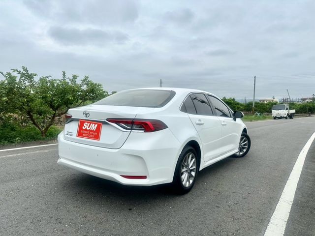 冠鑫汽車全程為您服務～ 2021 ALTIS/1800cc尊爵版  第4張相片