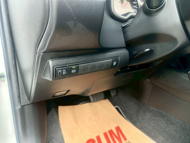 冠鑫汽車全程為您服務～ 2021 ALTIS/1800cc尊爵版  第9張相片