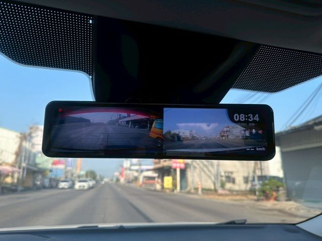 冠鑫汽車全程為您服務～2022年focus/1500cc/LED/全車原版件！  第15張相片