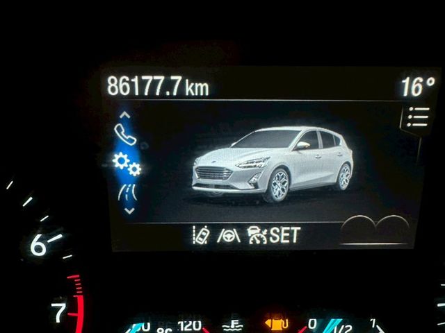 冠鑫汽車全程為您服務～2022年focus/1500cc/LED/全車原版件！  第18張相片