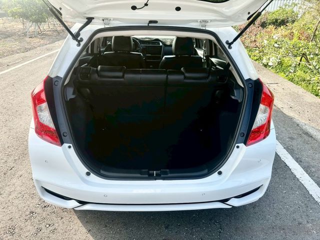 冠鑫汽車全程為您服務 2019年FIT/1500cc/S版/全車原鈑件！  第5張相片