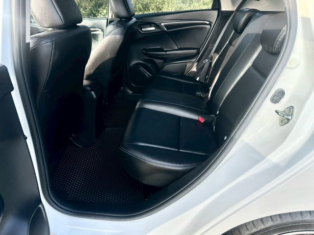 冠鑫汽車全程為您服務 2019年FIT/1500cc/S版/全車原鈑件！  第7張相片