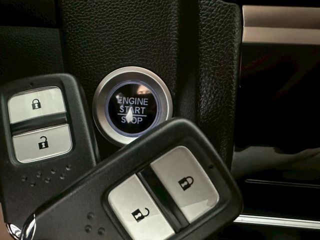 冠鑫汽車全程為您服務 2019年FIT/1500cc/S版/全車原鈑件！  第13張相片