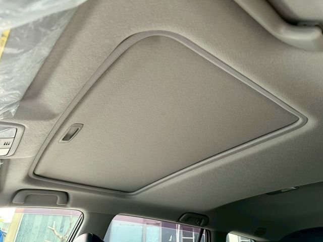 冠鑫汽車全程為您服務～2012年RAV4/2400cc/4WD 全車原版件！  第7張相片