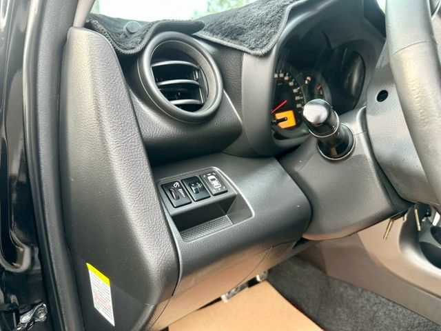 冠鑫汽車全程為您服務～2012年RAV4/2400cc/4WD 全車原版件！  第10張相片