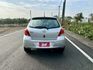 冠鑫汽車全程為您服務～小鴨2013年yaris/1500cc/G版 全車原鈑件！  第3張縮圖