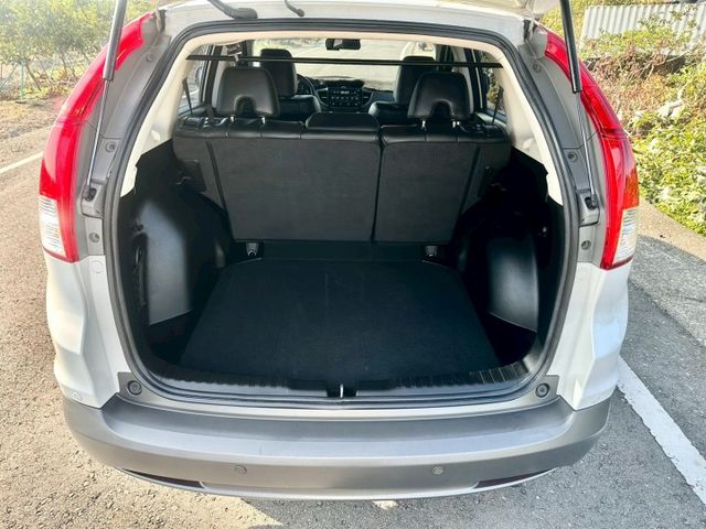 冠鑫汽車全程為您您服務～ 2017年CRV/VTIS/2000cc全車原版件！  第5張相片