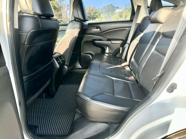 冠鑫汽車全程為您您服務～ 2017年CRV/VTIS/2000cc全車原版件！  第9張相片