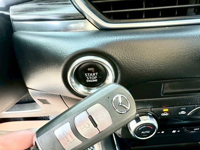 冠鑫汽車全程為您服務～2018年CX5/2000cc全車原版件！  第18張相片