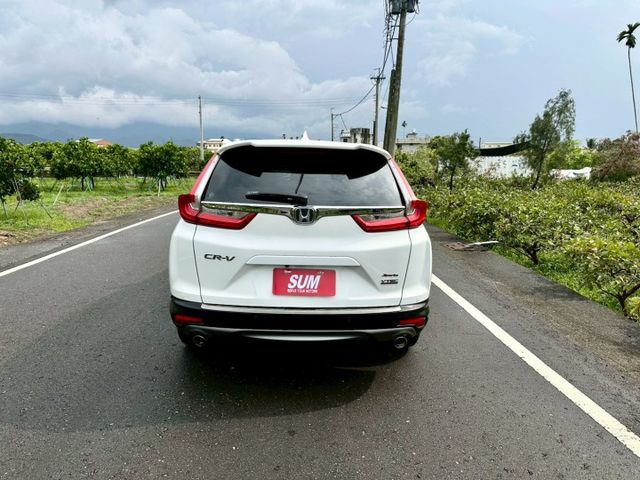 冠鑫汽車全程為您服務～ 2018 CRV/VTIS版/1500cc LED 全車原版件！  第3張相片