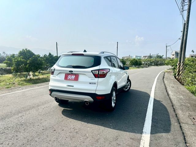 冠鑫汽車全程為您服務～2017年KUGA/1500cc 全車原版件！  第4張相片