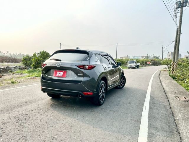 冠鑫汽車全程為您服務～2018年CX5/2000cc全車原版件！  第4張相片