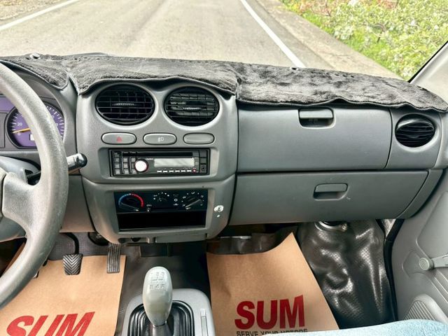 冠鑫汽車全程為您服務～2013年菱利廂型車1200cc/  第9張相片