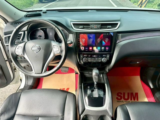 冠鑫汽車全程為您服務～2018年2000cc/全車原版件  第12張相片