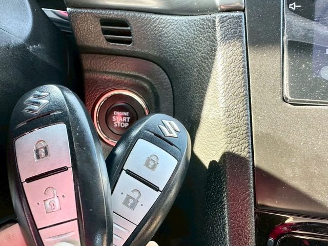 冠鑫汽車全程為您服務～ 2017年/1400cc/4WD 全車原版件！  第16張相片