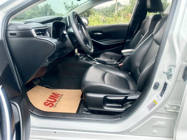 冠鑫汽車全程為您服務～ 2021 ALTIS/1800cc尊爵版  第6張相片