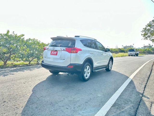 冠鑫汽車全程為您服務~ 2013年RAV4 2500CC  第4張相片