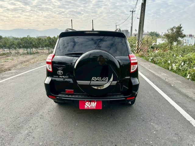 冠鑫汽車全程為您服務～2012年RAV4/2400cc/4WD 全車原版件！  第3張相片