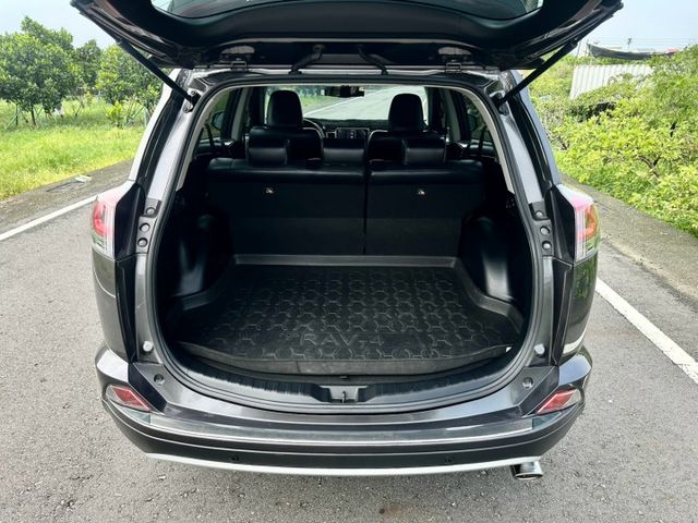 冠鑫汽車全程為您服務～ 2017年RAV4/2000cc/全車原版件！  第5張相片