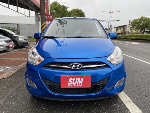 優質代步小車 ! 車況佳 ! 省油省稅金好養 ! 可認證 ! 可全額貸款 !  第4張相片