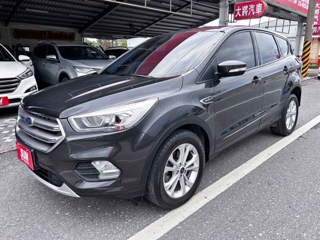 一手低里程美車 ! 1.5渦輪 ! 升級安卓機 ! 小車稅金大車享受 ! 認證車 ! 全額貸款 !  第4張相片