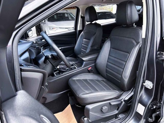 一手低里程美車 ! 1.5渦輪 ! 升級安卓機 ! 小車稅金大車享受 ! 認證車 ! 全額貸款 !  第15張相片