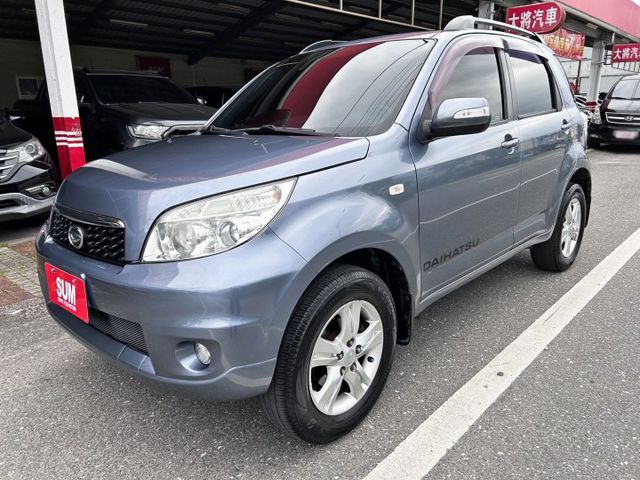 4WD四輪傳動 ! 小悍馬 ! 漂亮美車 ! 認證車 ! 全額貸款 !  第4張相片